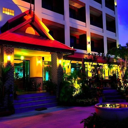 Rayong Lanna Hotel Luaran gambar