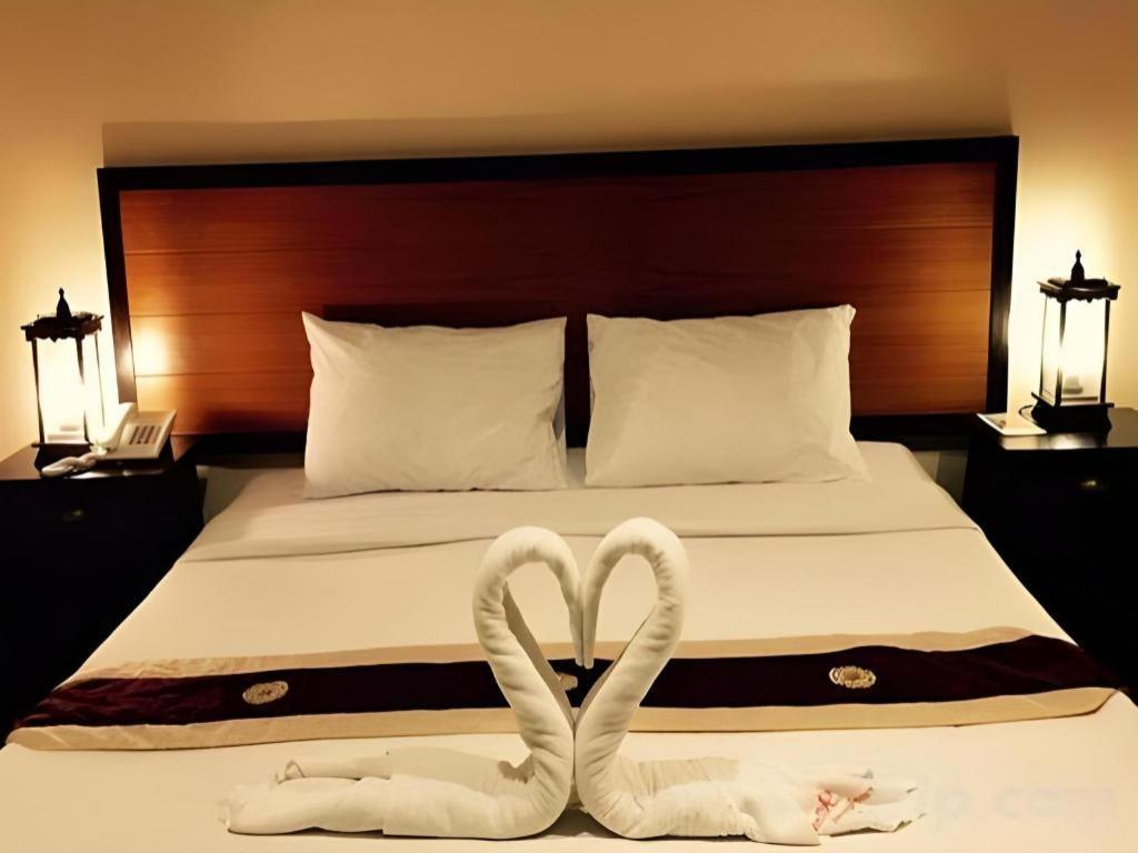 Rayong Lanna Hotel Luaran gambar