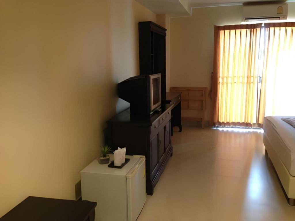 Rayong Lanna Hotel Luaran gambar