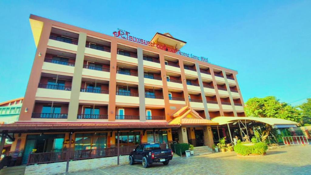 Rayong Lanna Hotel Luaran gambar