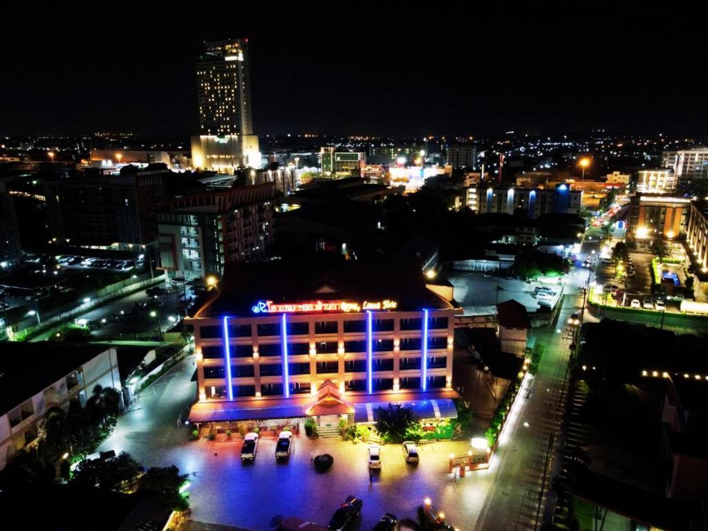Rayong Lanna Hotel Luaran gambar