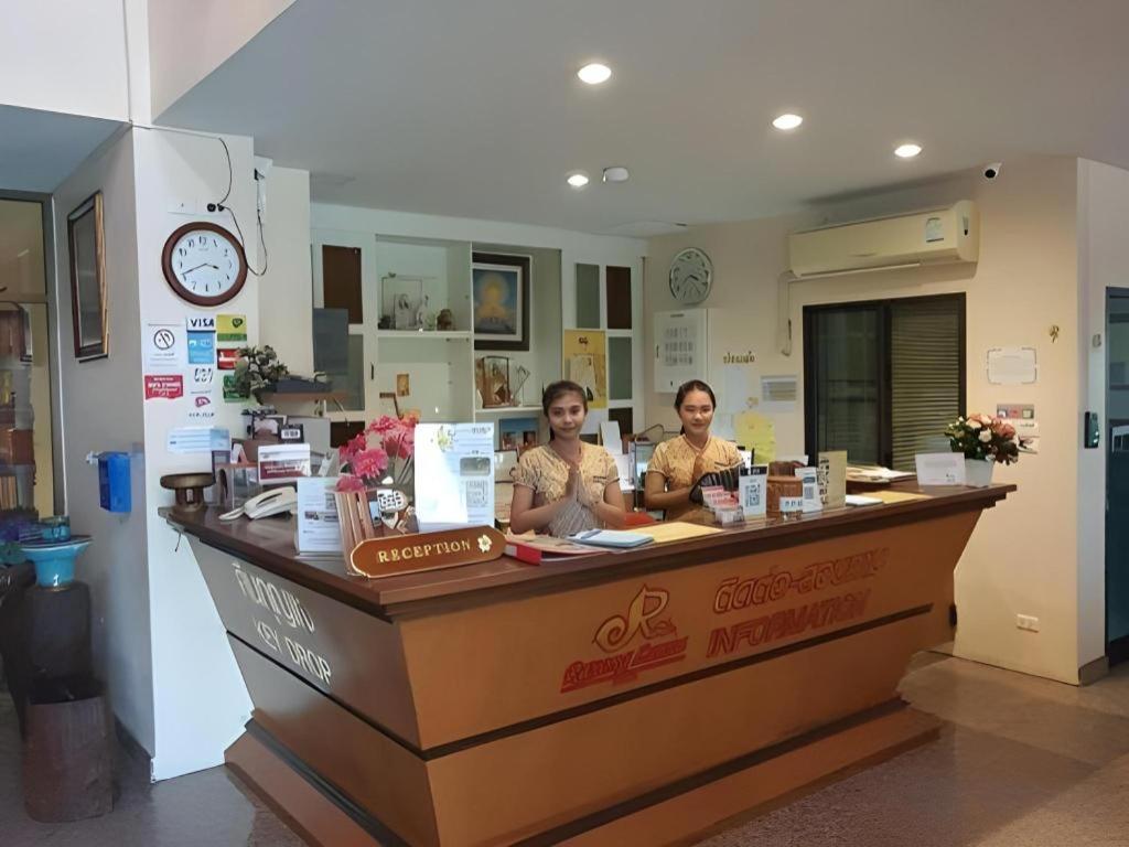 Rayong Lanna Hotel Luaran gambar