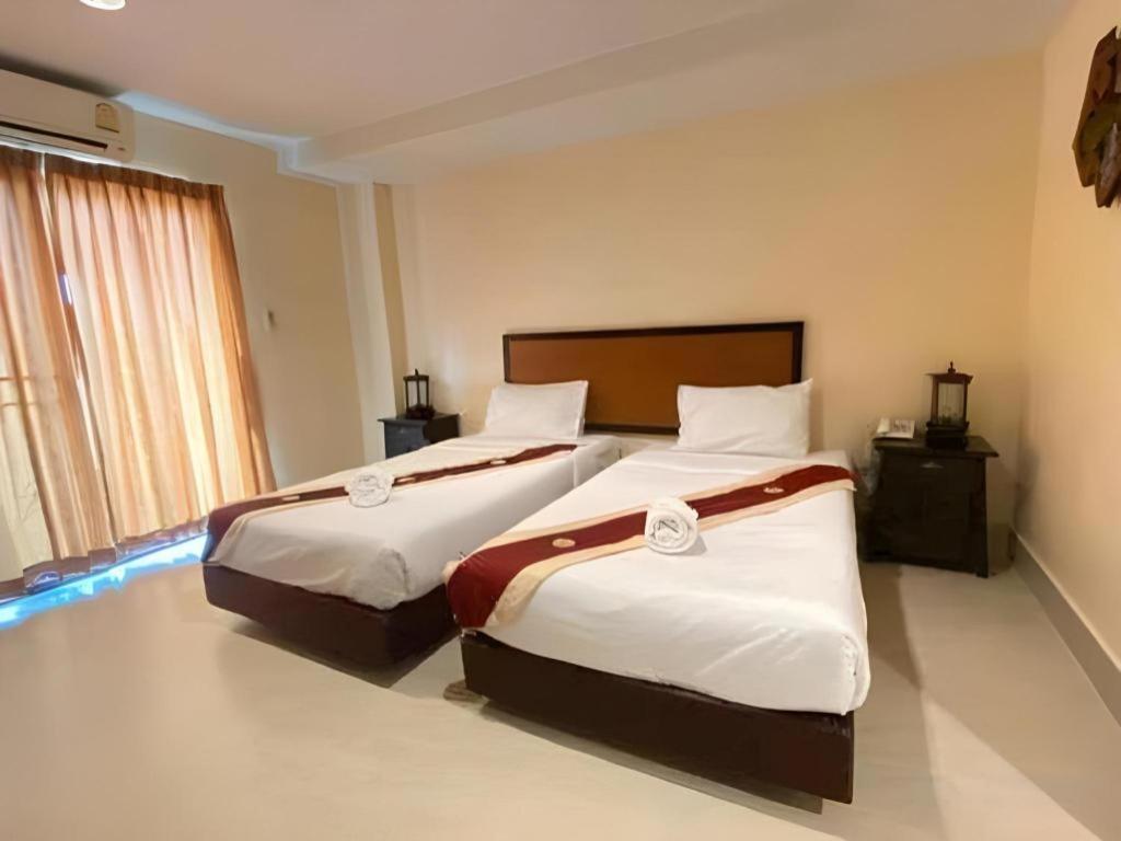 Rayong Lanna Hotel Luaran gambar