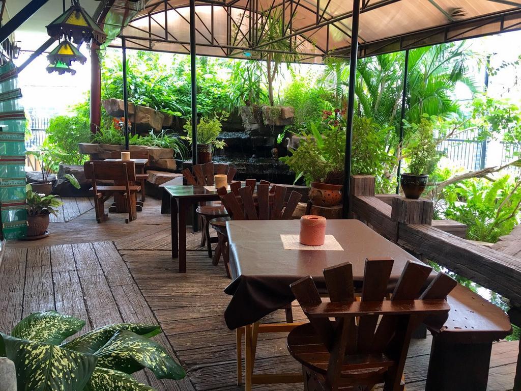 Rayong Lanna Hotel Luaran gambar