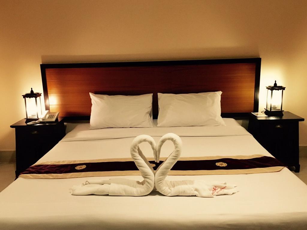 Rayong Lanna Hotel Luaran gambar
